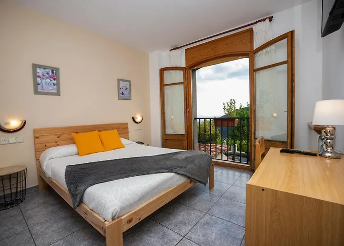 Hostal Montserrat
